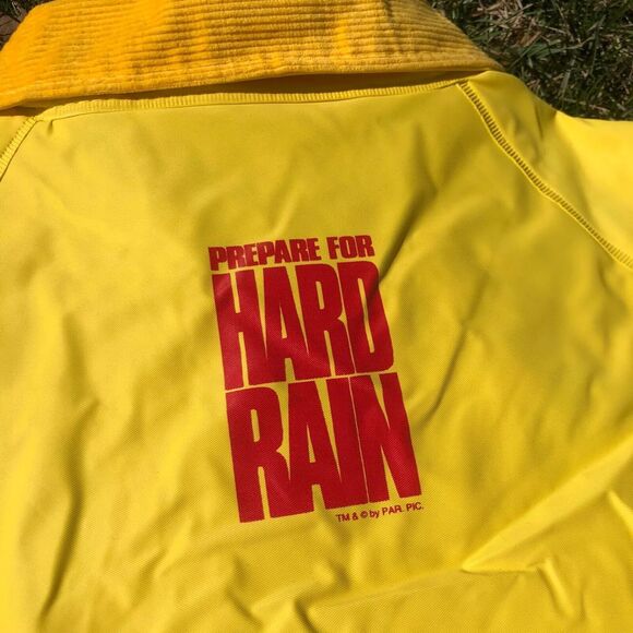 Hard Rain VTG 1998 Movie Promo Rain Coat Christian Slater Morgan Freeman Sz L - Picture 2 of 5